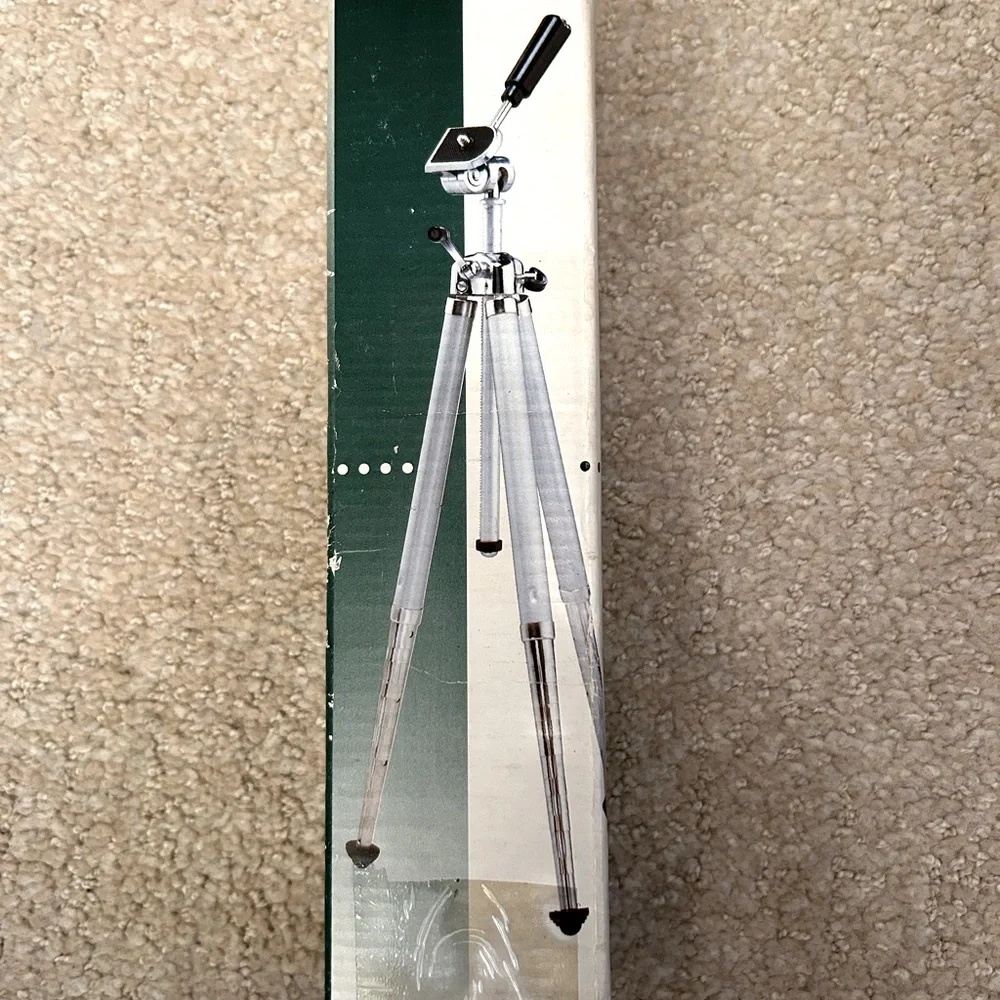 Tripod Compact Lightweight 8 sections SUPER FAST SHIPPING